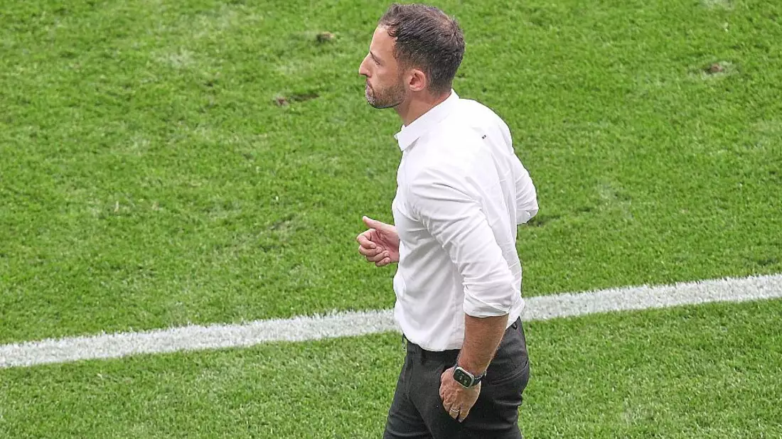 Domenico Tedesco (Archiv) - Bild: über dts Nachrichtenagentur