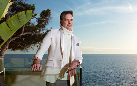 Zur Bundestagswahl zugelassen: Die Dr. Ansay Partei startet Wahlkampf mit viralem Musikvideo und Millionenspende - Foto: presseportal.de