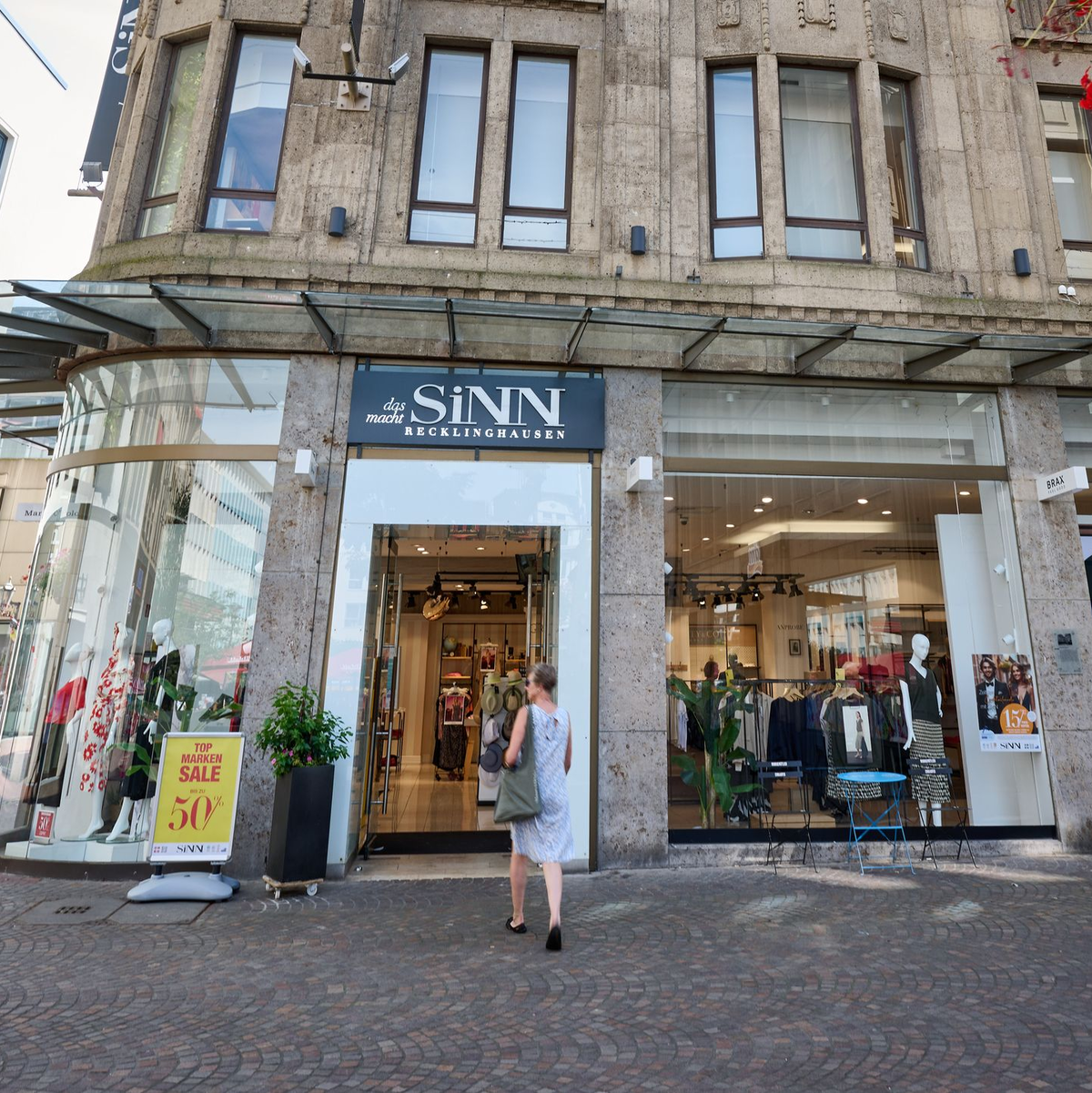 Die Modekette Sinn hat 41 Häuser in Deutschland. - Foto: Bernd Thissen/dpa