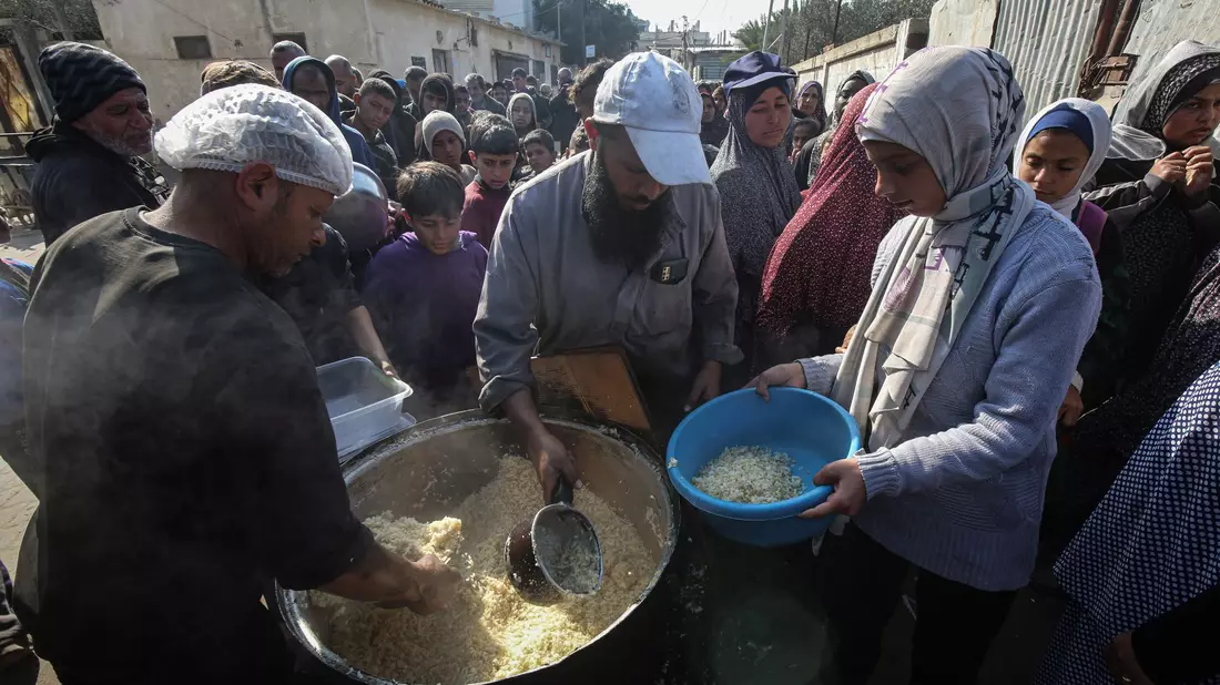 Die humanitäre Hilfe für die Menschen in Gaza soll deutlich aufgestockt werden. (Archivbild) - Bild: Omar Ashtawy/APA Images via ZUMA Press Wire/dpa