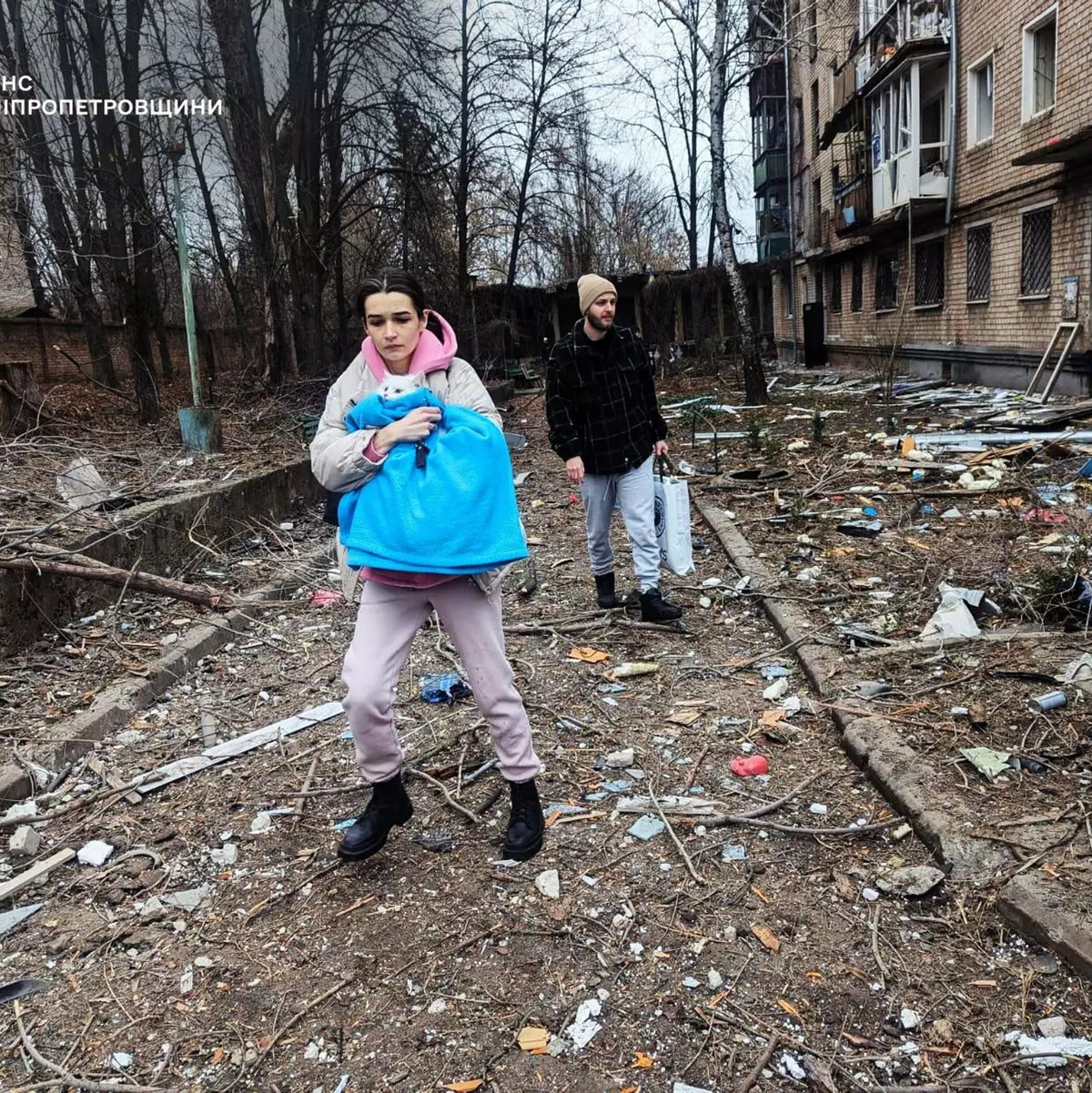 In der Großstadt Krywyj Rih starben ukrainischen Angaben zufolge durch russischen Beschuss vier Menschen.  - Foto: -/Staatlicher Zivilschutzdienst De/dpa