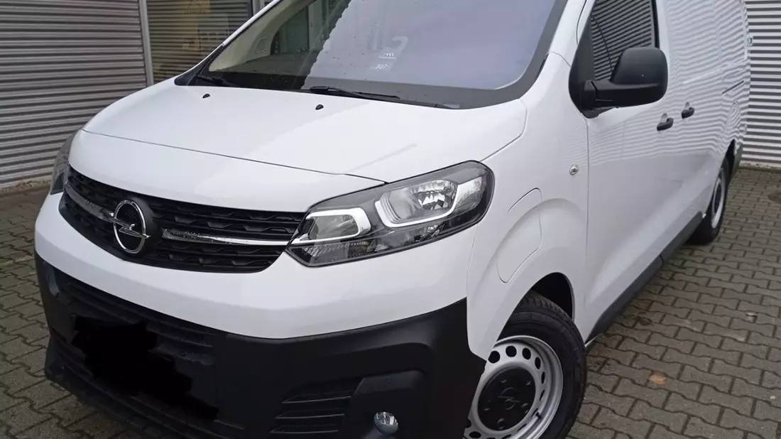 LPI-SLF: Opel Vivaro in Pößneck entwendet - Bild: presseportal.de