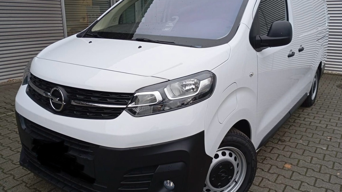 LPI-SLF: Opel Vivaro in Pößneck entwendet - Foto: presseportal.de