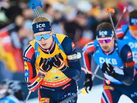 Elvira Öberg gewinnt im Massenstart. - Foto: Sven Hoppe/dpa