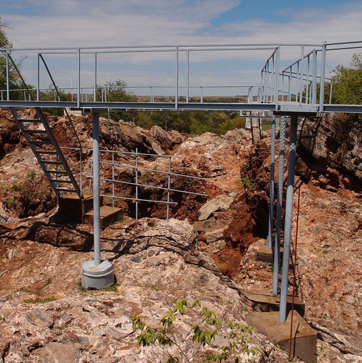 Die Sterkfontein-Höhlen sind eine bekannte Fossilienfundstätte nahe Johannesburg in Südafrika. - Foto: Dominic Stratford/University of the Witwatersrand /dpa