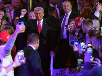 Donald Trump holt nur Stunden nach seiner Vereidigung zum Rundumschlag aus und begnadigt alle Straftäter der Attacke auf das US-Kapitol. - Foto: Evan Vucci/AP/dpa