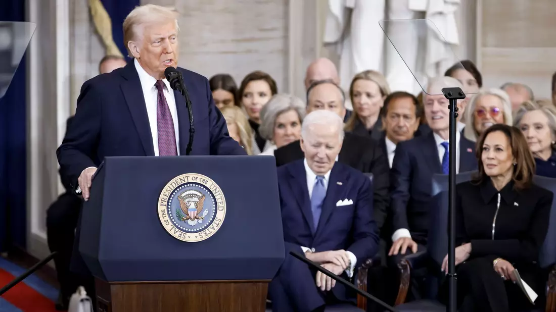 Er kündigte dafür mehrere sogenannte Executive Orders an, die keine Zustimmung des Kongresses brauchen.  - Bild: Shawn Thew/Pool EPA/AP/dpa