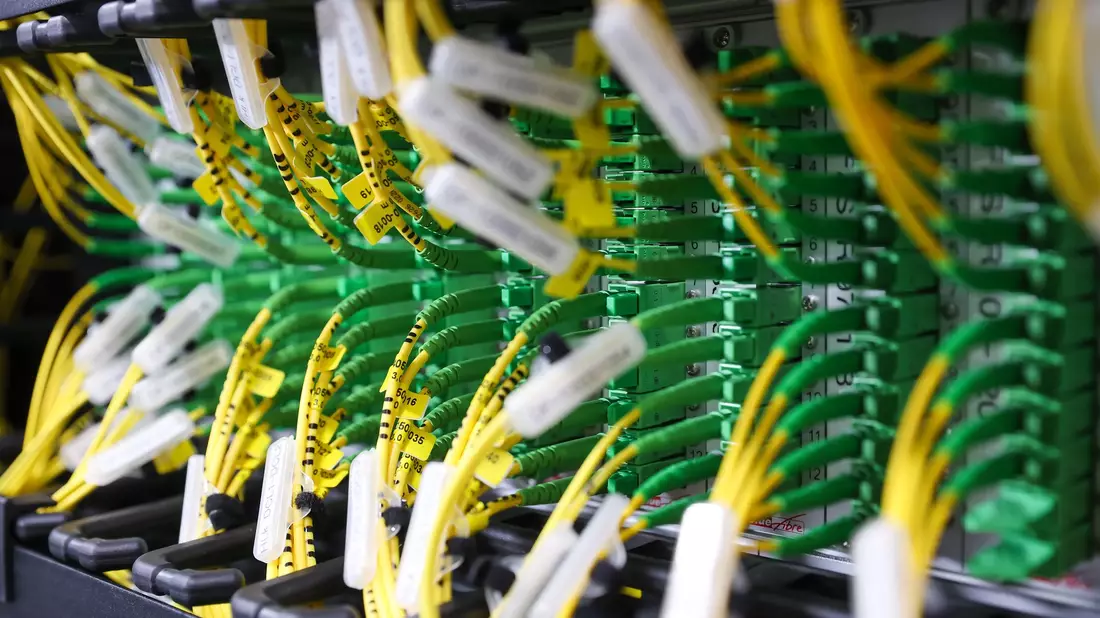 Der internationale Internetverkehr ist im vergangenen Jahr deutlich angestiegen - Bild: Jan Woitas/dpa