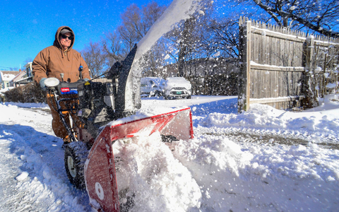 Für Millionen Menschen in den südlichen Bundesstaaten der USA gelten Unwetterwarnungen. (Foto aktuell)  - Foto: Kristopher Radder Brattleboro Re/The Brattleboro Reformer/AP/dpa