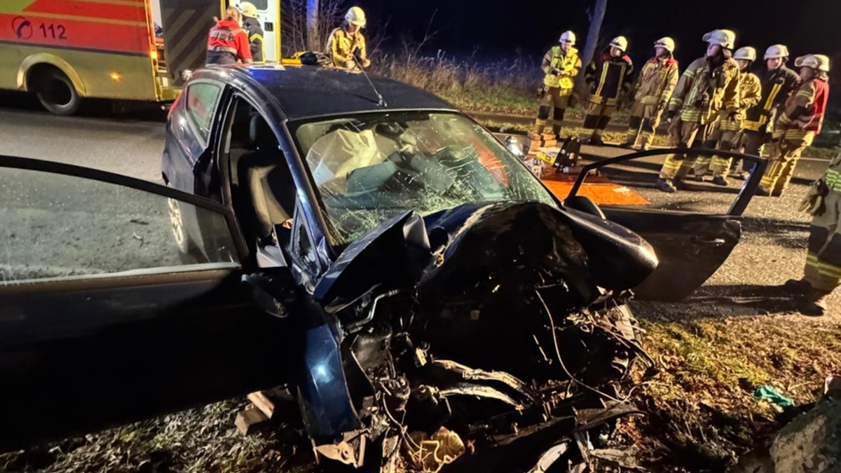 FW-OLL: Verkehrsunfall auf der Garreler Straße - Foto: presseportal.de
