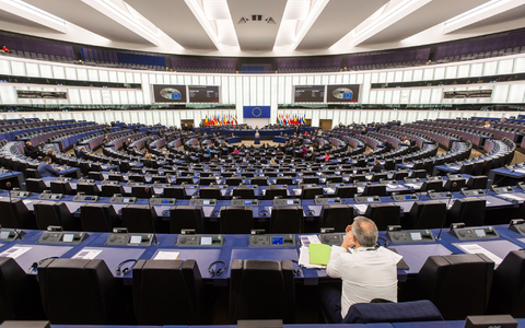 Das Europaparlament erprobt neue Regeln gegen Abwesenheit von Abgeordneten. (Archivbild)  - Foto: Philipp von Ditfurth/dpa