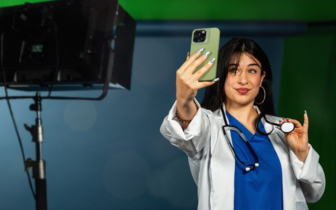 Unseriöse Medfluencer teilen fragwürdige Gesundheitstipps und Verschwörungsmythen - Foto: presseportal.de Unseriöse Medfluencer teilen fragwürdige Gesundheitstipps und Verschwörungsmythen - Foto: presseportal.de