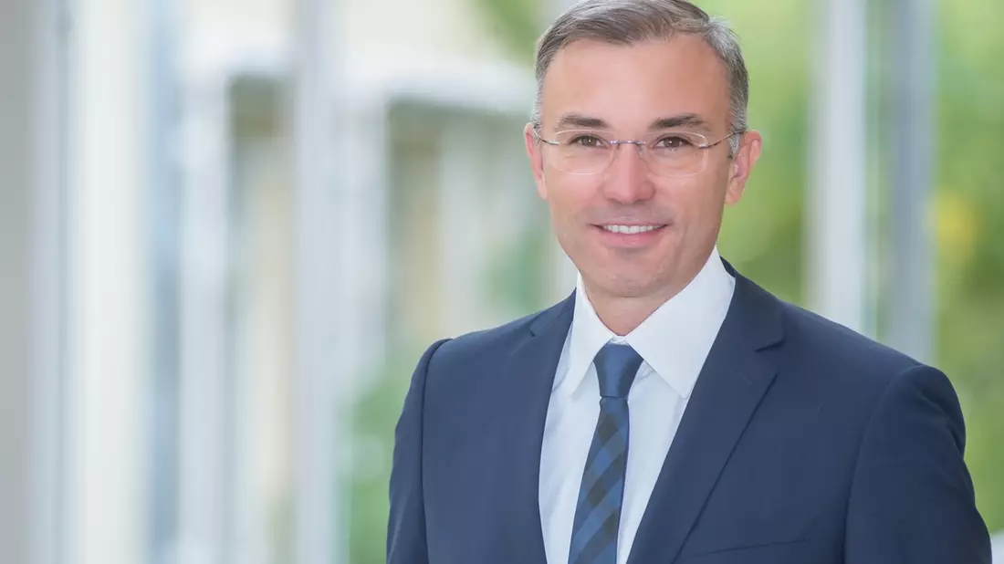 Zurück an die Weltspitze, trotz Knieprothese? - Bild: presseportal.de