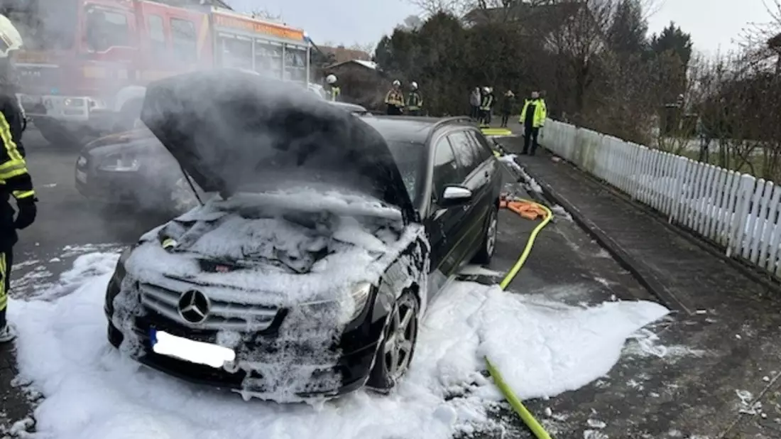 POL-NOM: Brand eines Autos - Bild: presseportal.de