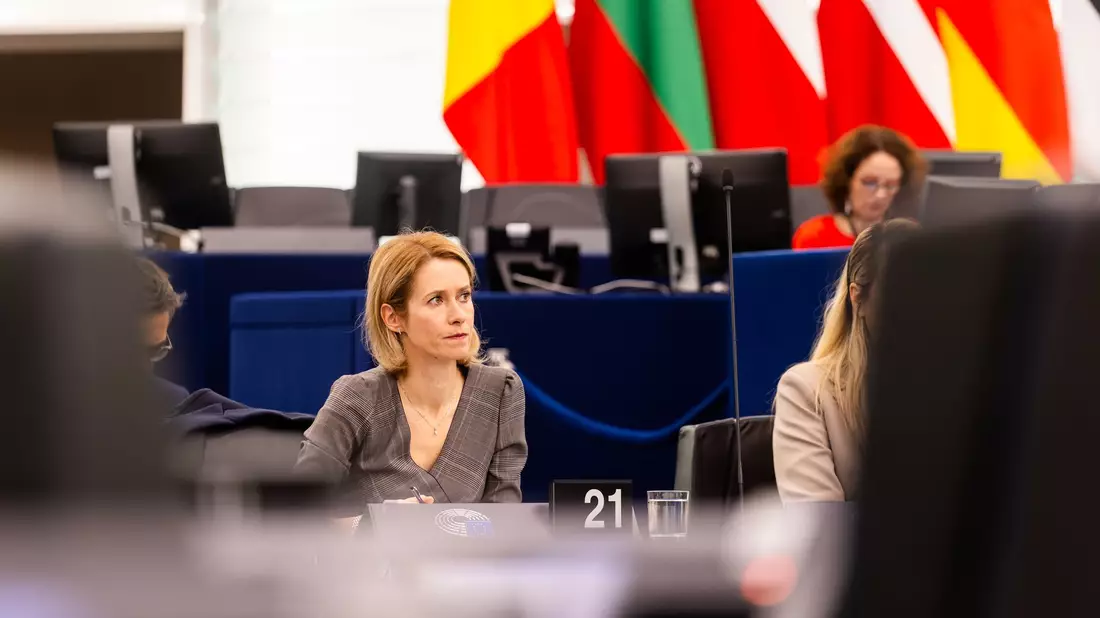 Mahnt zu Vorbereitungen für einen möglichen Krieg: EU-Chefdiplomatin Kaja Kallas. (Archivbild) - Bild: Philipp von Ditfurth/dpa