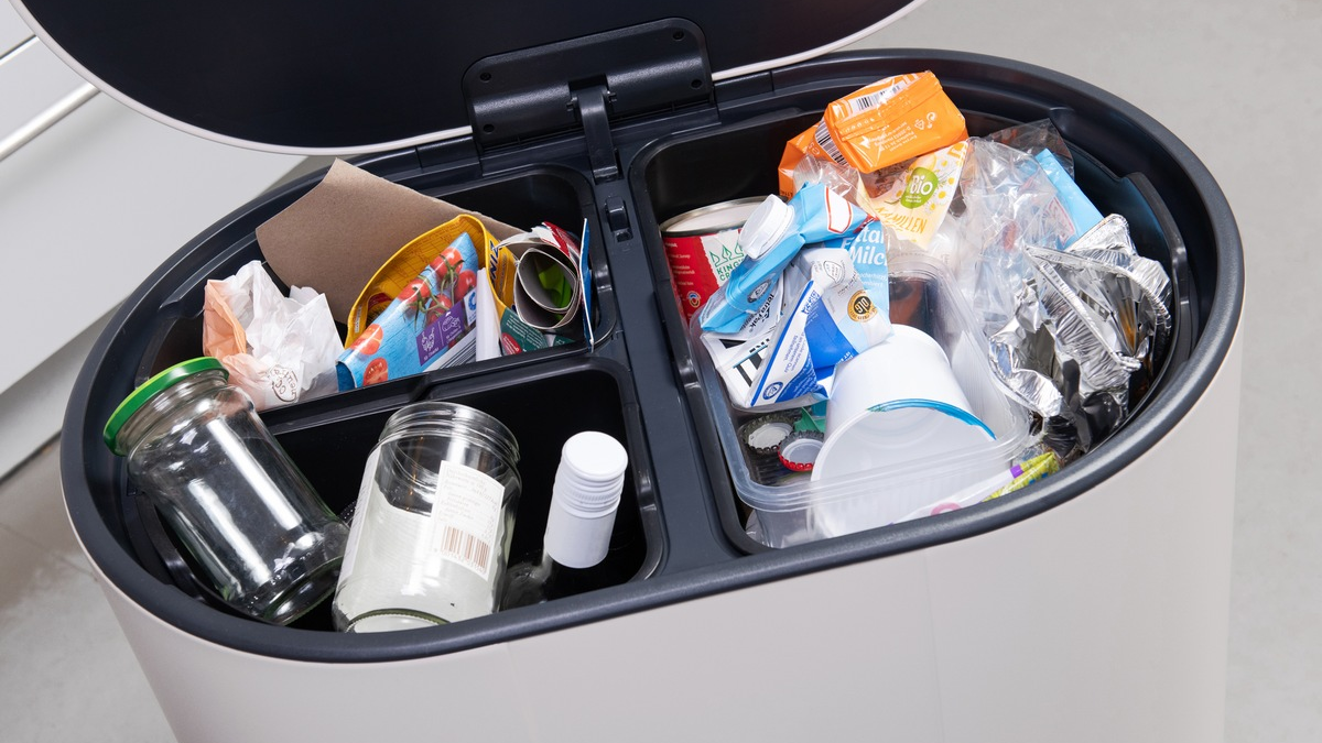 Zum Schutz von Klima und Ressourcen: Duale Systeme verwerten 5,5 Millionen Tonnen Verpackungsabfälle - Foto: presseportal.de