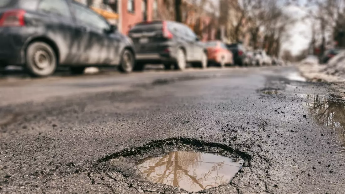 Rüttelstrecke Deutschland: 79 Prozent der Autofahrer klagen über Schlaglöcher - Bild: presseportal.de