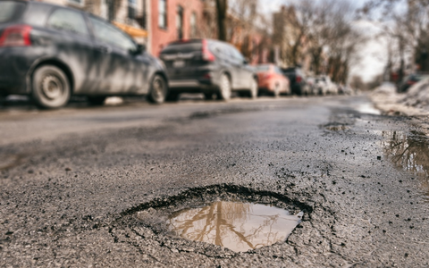 Rüttelstrecke Deutschland: 79 Prozent der Autofahrer klagen über Schlaglöcher - Foto: presseportal.de