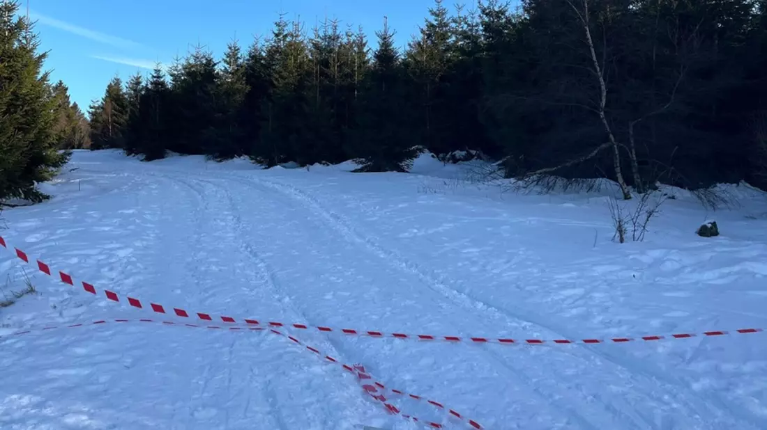 POL-HSK: Auto zerstört Loipe im Skigebiet - Bild: presseportal.de