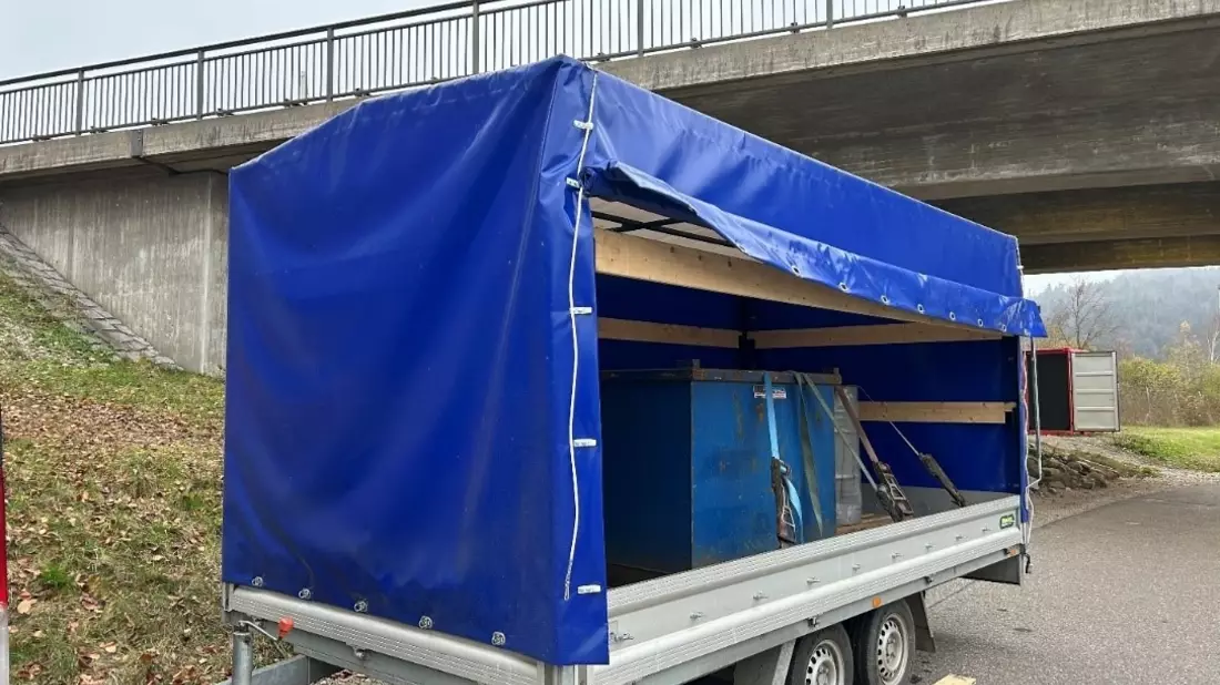 HZA-A: Zoll stoppt illegale Verbringung von Abfall/Gefährlicher Abfall wurde sichergestellt - Bild: presseportal.de