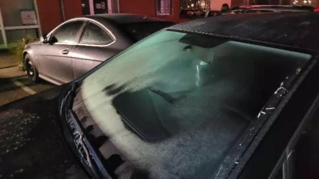POL-NI: Nienburg - Verkehrsunfall aufgrund beschlagener und z. T. gefrorener Frontscheibe - Bild: presseportal.de