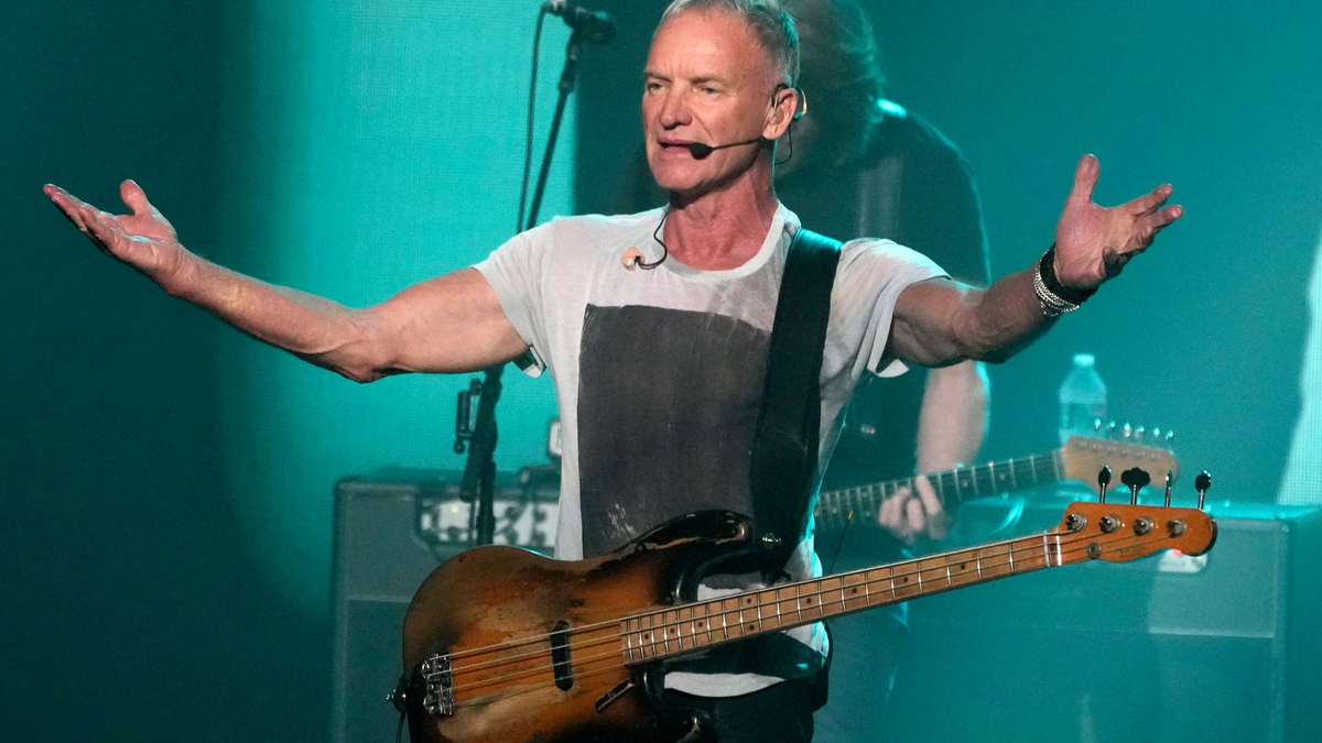 Rockstar Sting muss krankheitsbedingt Auftritte absagen. (Archivbild) - Foto: Chris Pizzello/Invision/AP/dpa
