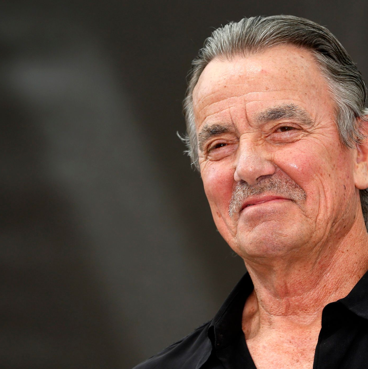 Eric Braeden hat sein Haus in Pacific Palisades durch die Großbrände im Raum Los Angeles verloren. (Archivbild)  - Foto: picture alliance / dpa