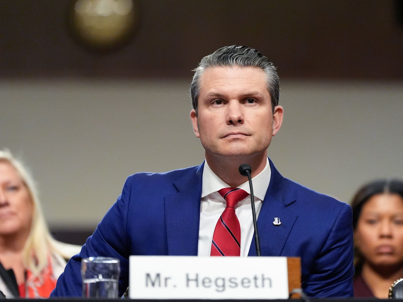Pete Hegseth sieht sich neuen Vorwürfen ausgesetzt. (Archivbild) - Foto: Alex Brandon/AP/dpa