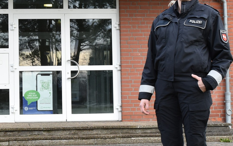 POL-CUX: Vorübergehender Wechsel an der Spitze des Polizeikommissariats Schiffdorf - Polizeihauptkommissarin Yvonne Totz übernimmt die Leitung Schiffdorf (Foto im Anhang) - Foto: presseportal.de