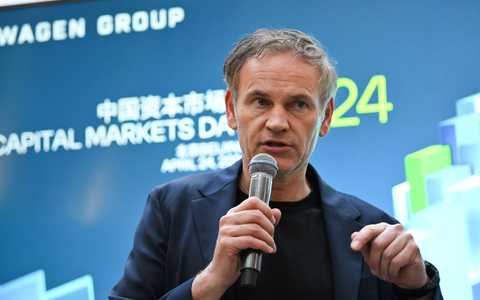 VW-Chef Blume will sich auf dem herausfordernden Automarkt in China nicht geschlagen geben. (Archivbild) - Foto: Johannes Neudecker/dpa