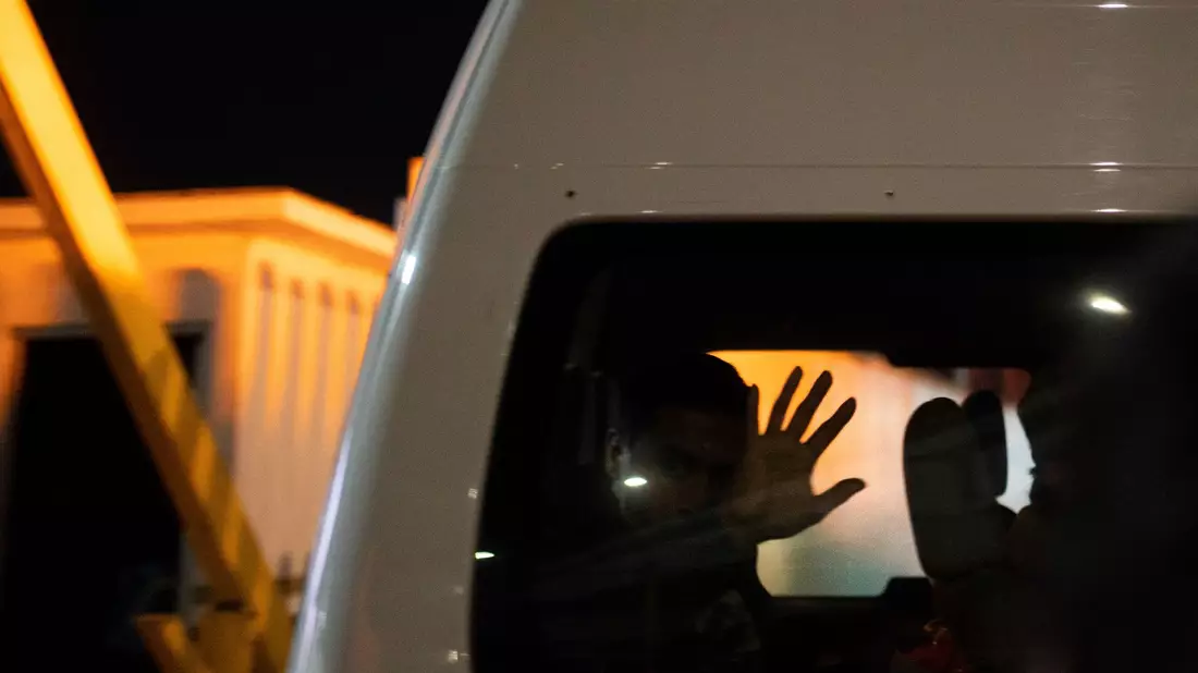 Die Einwanderungspolitik der neuen US-Regierung lässt die Hoffnungen vieler Migranten zerplatzen. - Bild: Felix Marquez/AP/dpa