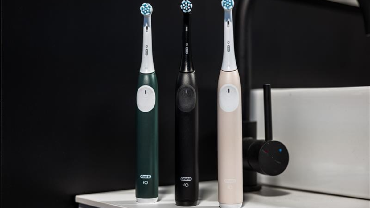 So leicht war Wechseln noch nie: Oral-B feiert den Launch der neuen Oral-B iO2, die den Umstieg auf elektrische Zahnpflege spielend leicht macht - Foto: presseportal.de