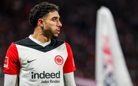 Omar Marmoush wechselt von Eintracht Frankfurt zu Manchester City. - Foto: Jan Woitas/dpa