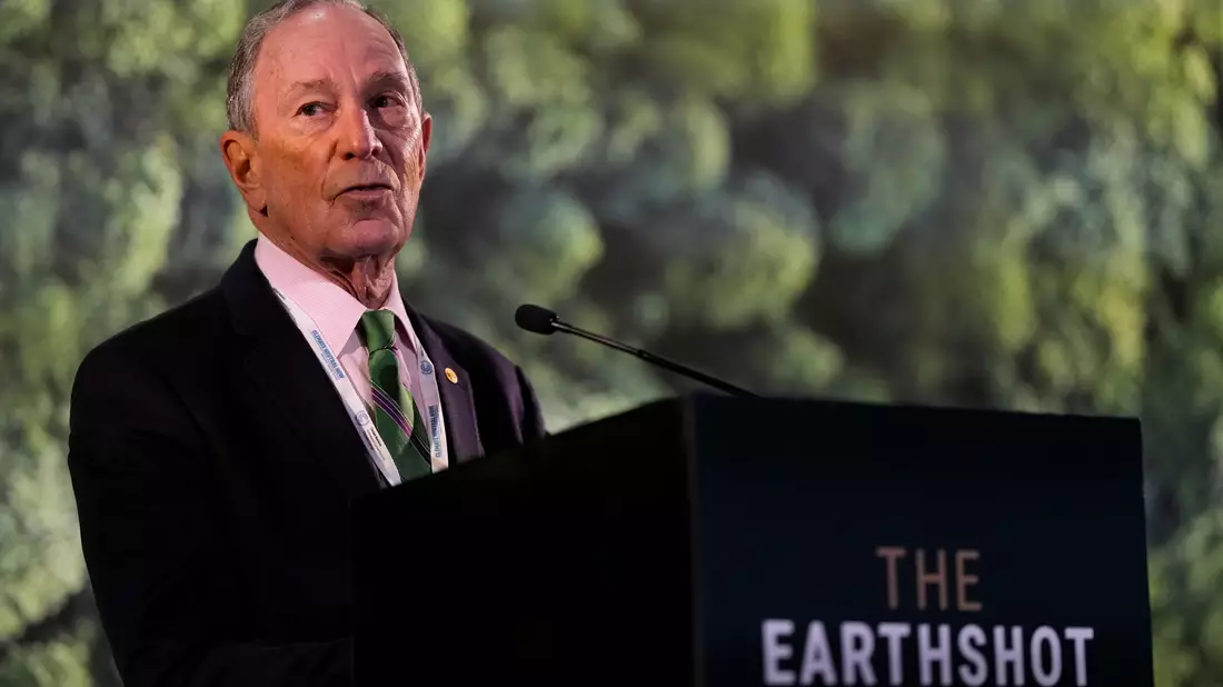 Der Milliardär Michael Bloomberg will mit seiner Stiftung für die Klimaverpflichtungen der USA aufkommen. (Archivbild) - Bild: Alastair Grant/Pool AP/dpa