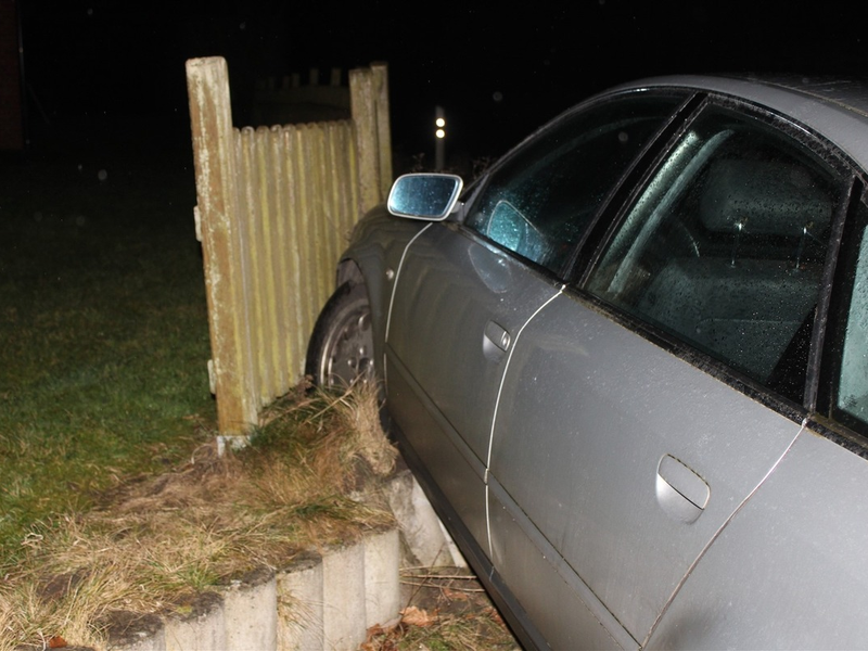 POL-MI: Betrunkene verursacht gleich zwei Verkehrsunfälle in Folge - Foto: presseportal.de