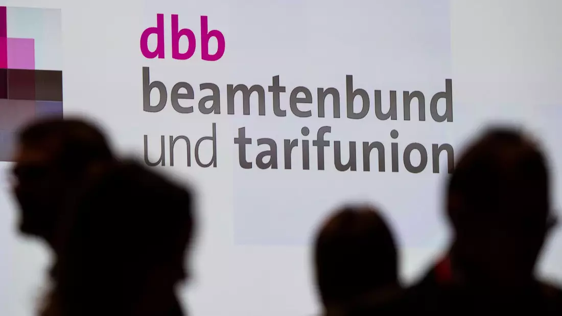 Bis März soll es drei Verhandlungsrunden geben. (Archivbild) - Bild: Christophe Gateau/dpa