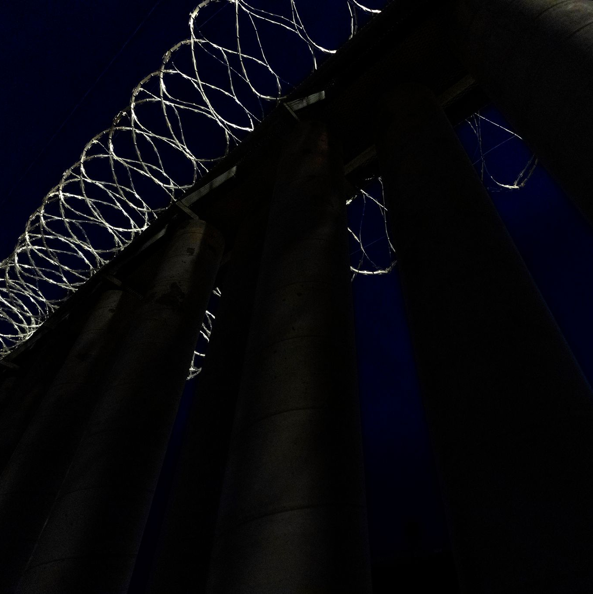 Viele Migranten werden schon kurz nach der Grenzüberquerung aufgegriffen. (Archivbild) - Foto: Gregory Bull/AP/dpa