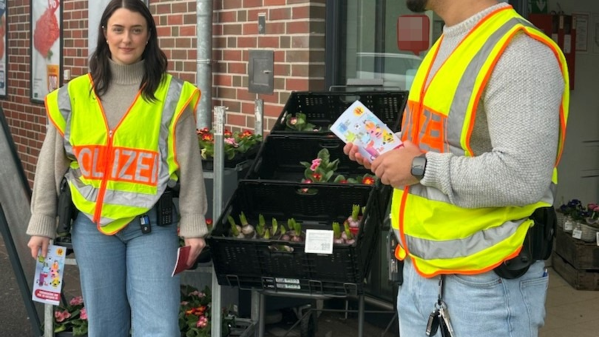 POL-HM: Aktion gegen Taschendiebstahl - Präventionskampagne der Polizei Bad Münder in Supermärkten - Foto: presseportal.de