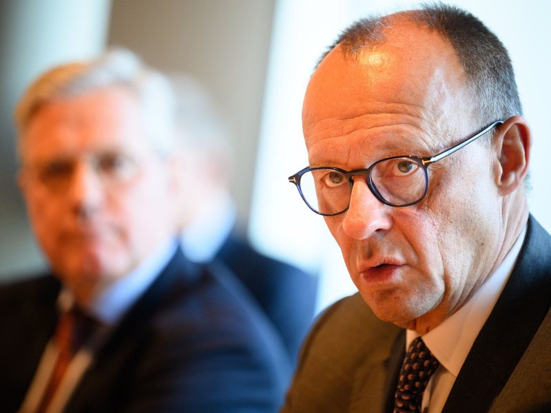 Die Union will nach der Messerattacke in Aschaffenburg kommende Woche im Bundestag Verschärfungen in der Migrationspolitik erreichen. - Foto: Bernd von Jutrczenka/dpa