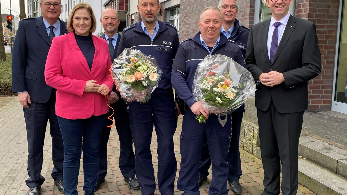 POL-WES: Dinslaken - Landrat stellt neue Bezirksbeamte für Dinslaken vor! - Foto: presseportal.de