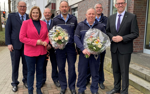 POL-WES: Dinslaken - Landrat stellt neue Bezirksbeamte für Dinslaken vor! - Foto: presseportal.de