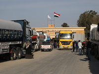 Mit der vereinbarten Waffenruhe in Gaza sollen auch die Hilfslieferungen über Rafah anlaufen. - Foto: Gehad Hamdy/dpa