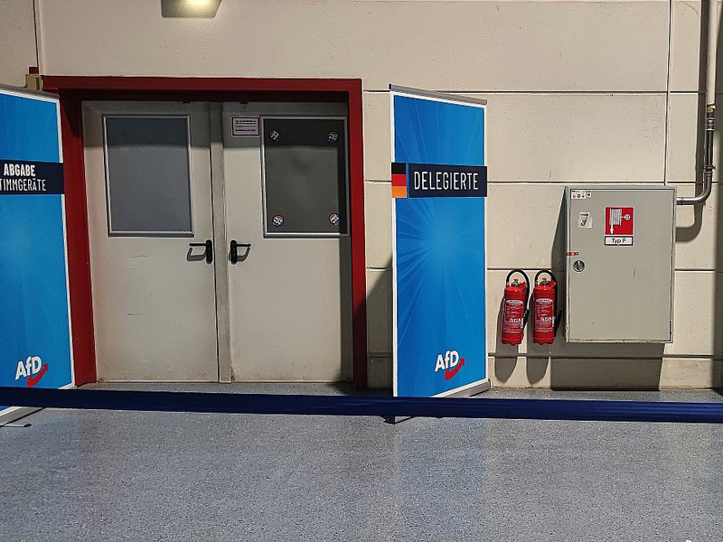 Feuerlöscher auf AfD-Parteitag (Archiv) - Foto: über dts Nachrichtenagentur