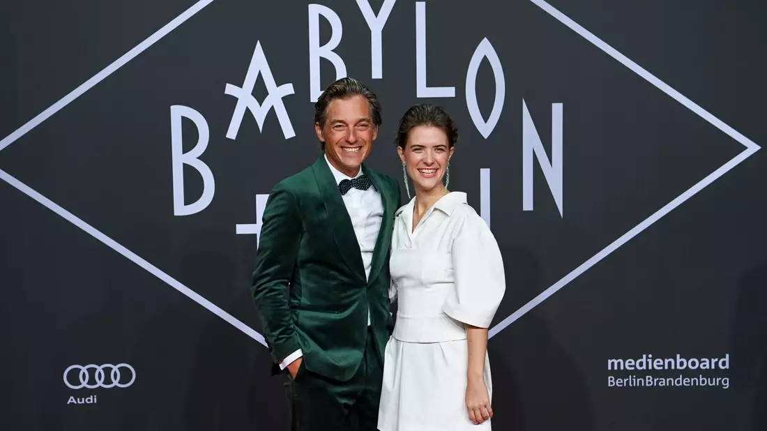 «Babylon Berlin» wird weitergedreht - dafür werden jetzt Statisten gesucht (Archivbild). - Bild: Jens Kalaene/dpa