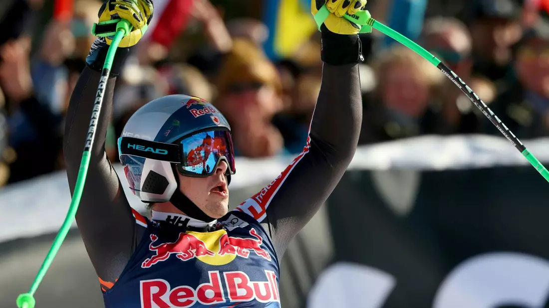 Der erste Weltcup-Sieg und das just in Kitzbühel: James Crawford. - Bild: Tobias Steinmaurer/APA/dpa