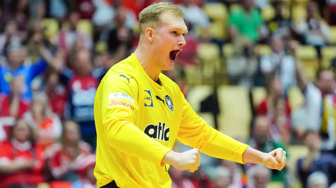 Die deutschen Handballer gehen mit Respekt ins WM-Viertelfinale gegen Portugal. - Bild: Soeren Stache/dpa
