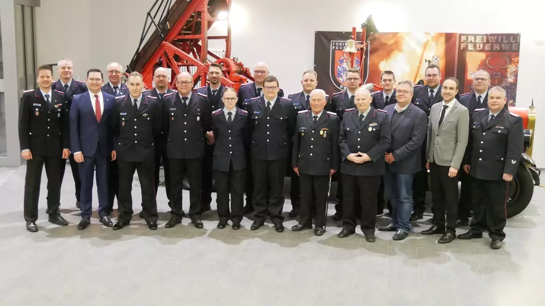 FW Celle: Jahreshauptversammlung der Ortsfeuerwehr Celle-Hauptwache / Größte Wehr der Stadt rückt 2024 Durchschnittlich zu 1,4 Einsätzen am Tag aus - Bild: presseportal.de