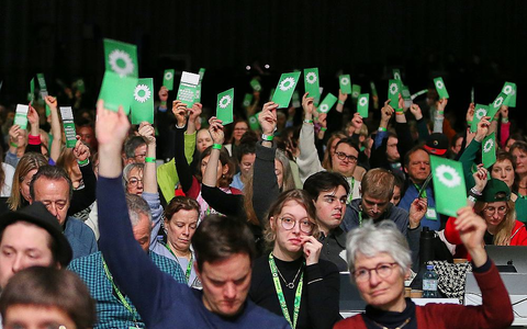 Abstimmung auf außerordentlichem Grünen-Parteitag am 26.01.2025 - Foto: über dts Nachrichtenagentur