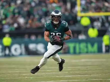 Drei Touchdowns auf dem Weg nach New Orleans: Saquon Barkley überragte beim Sieg der Eagles.  - Foto: Matt Slocum/AP/dpa