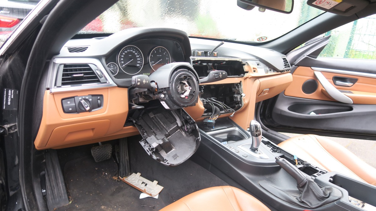 POL-ME: Mehrere Autos ausgeschlachtet: Polizei ermittelt - Ratingen / Monheim am Rhein - 2501096 - Foto: presseportal.de